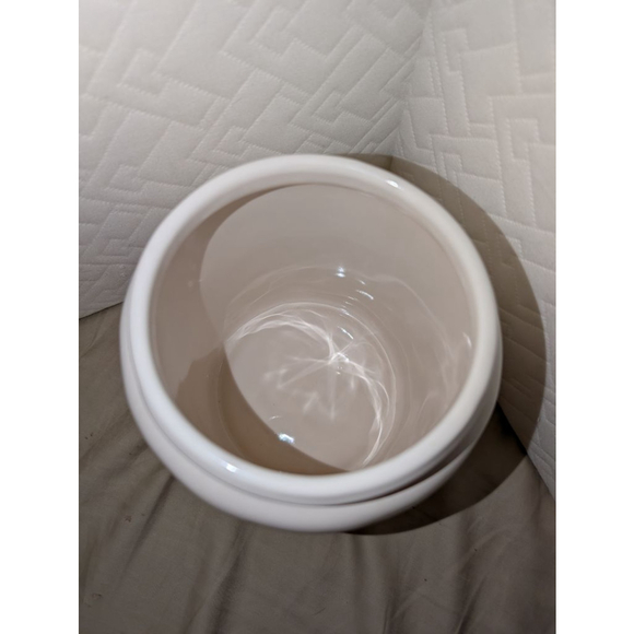 Rae Dunn White & Black "Naughty & Nice" Food Storage Jar One Size - Picture 8 of 9